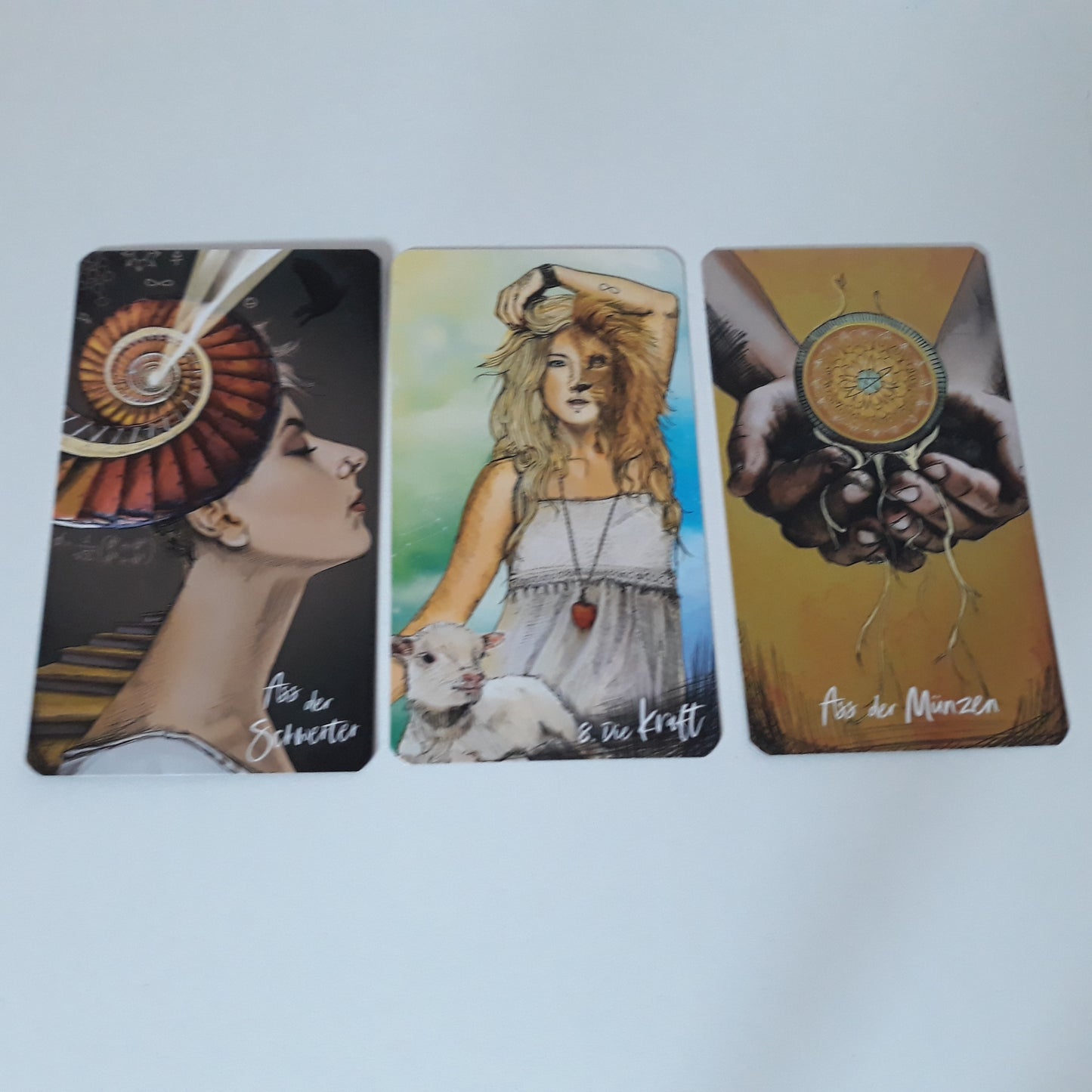 LICHT UND SCHATTEN TAROT ( 78 KARTEN)