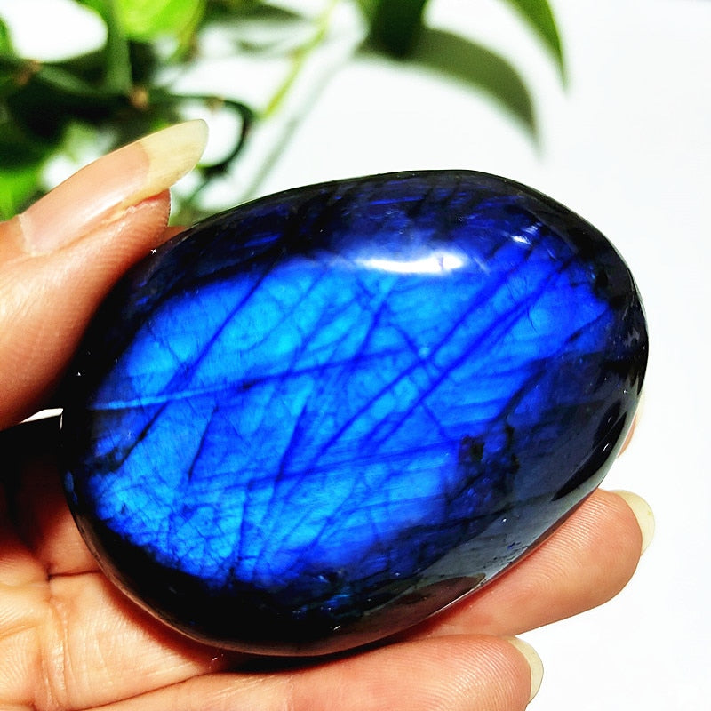 Natural labradorite stone crystal palm stones plaything healing crystals and home decoration