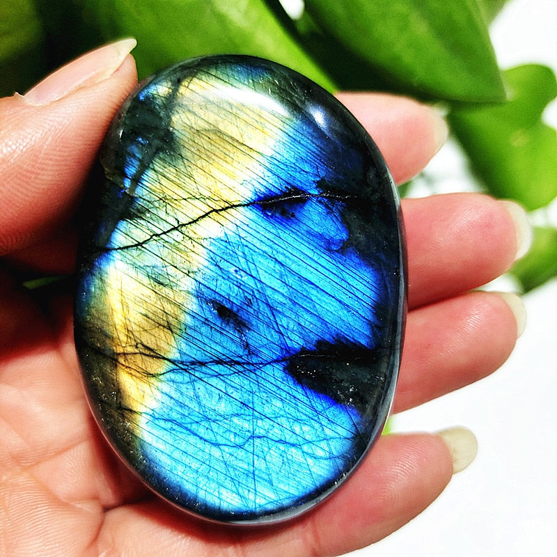 Natural labradorite stone crystal palm stones plaything healing crystals and home decoration