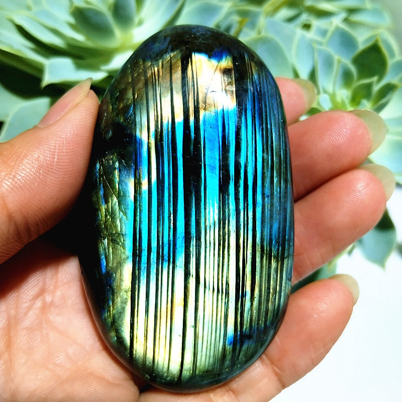 Natural labradorite stone crystal palm stones plaything healing crystals and home decoration