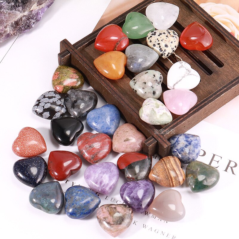 Natural Stones Heart Shaped Quartz Crystal Chakra Healing Gemstones Pendant Gifts Home Decor Room Decoration Minerals DIY Craft