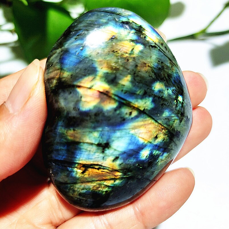 Natural Blue Labrador Stone Crystal Heart Palm Powerful Energy Play Spiritual Meditation Healing Feng Shui Home Ornament