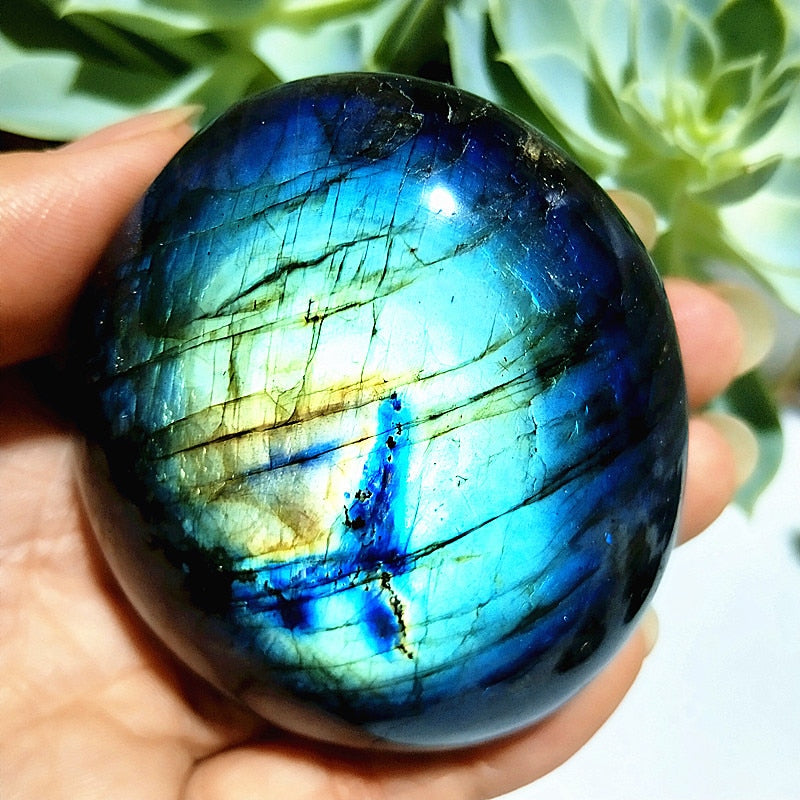 Natural labradorite stone crystal palm stones plaything healing crystals and home decoration