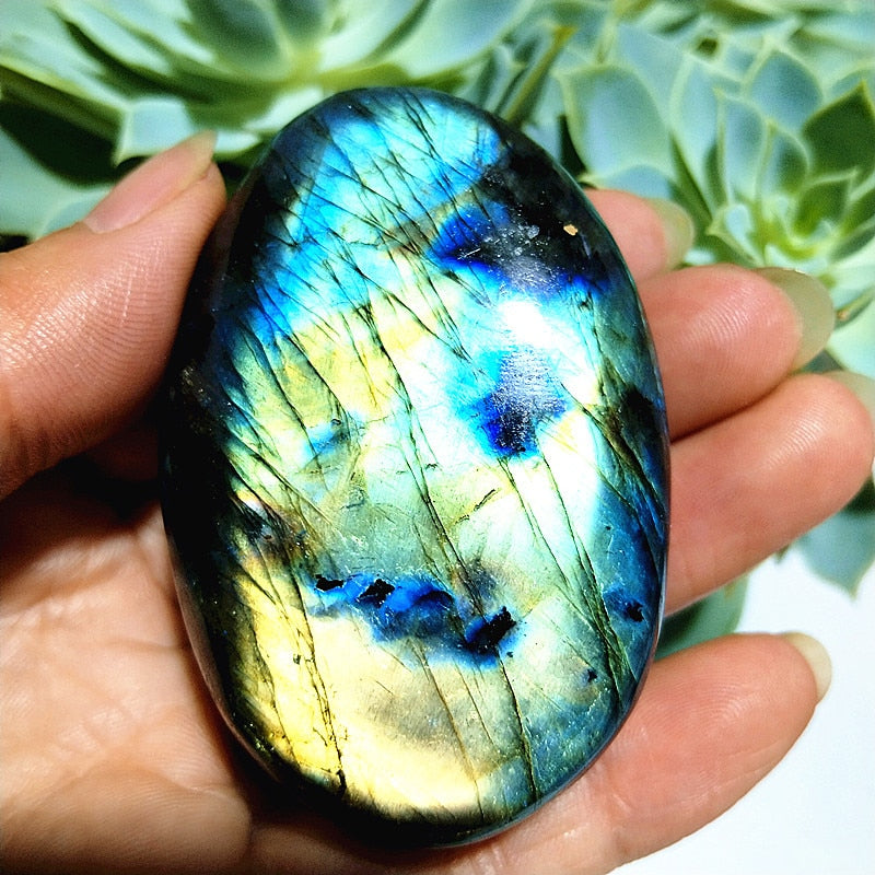 Natural labradorite stone crystal palm stones plaything healing crystals and home decoration