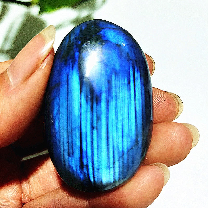 Natural labradorite stone crystal palm stones plaything healing crystals and home decoration